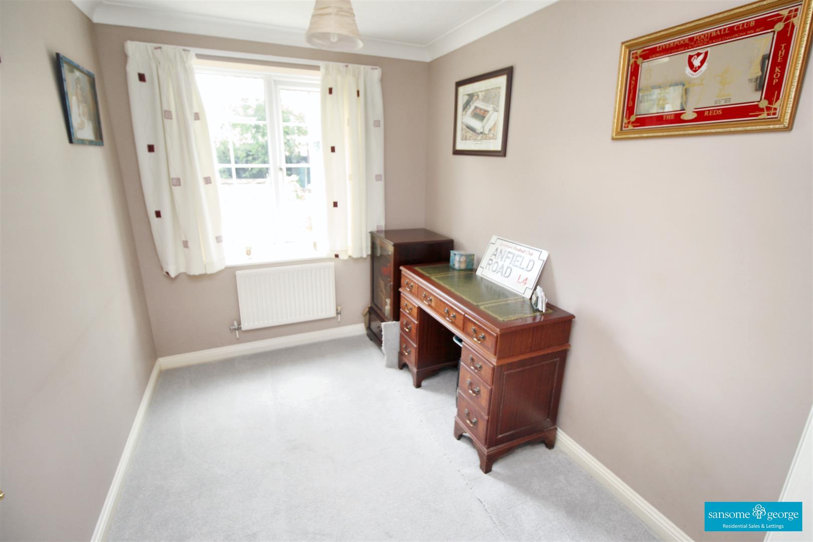 Vicarage Wood Way, Tilehurst